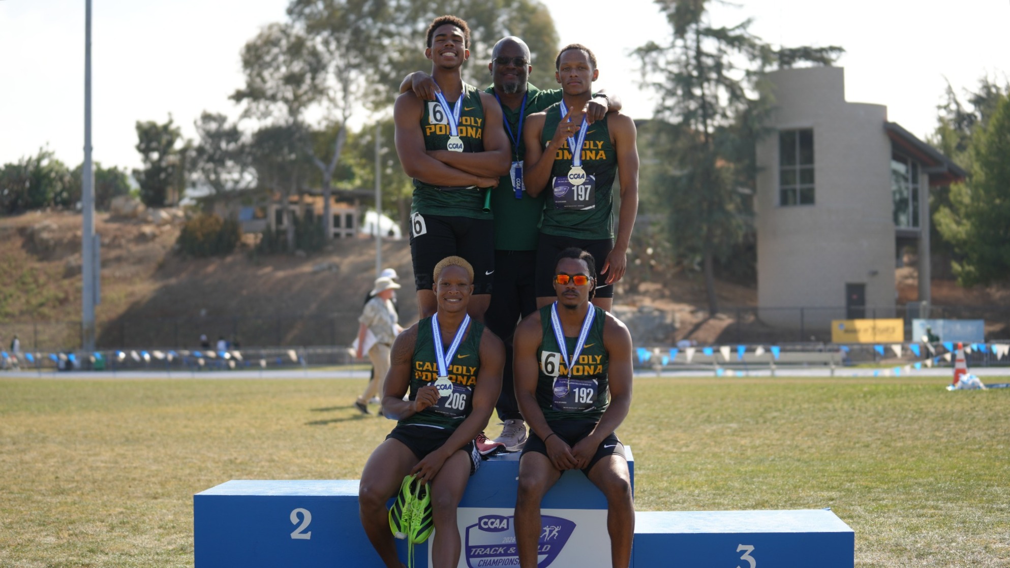 4x400 Champ