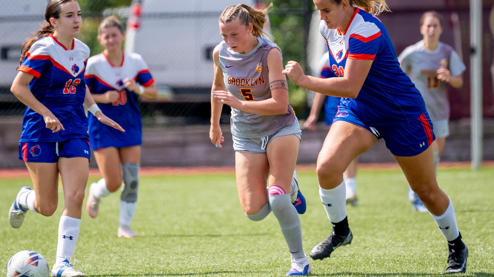 strader running to ball