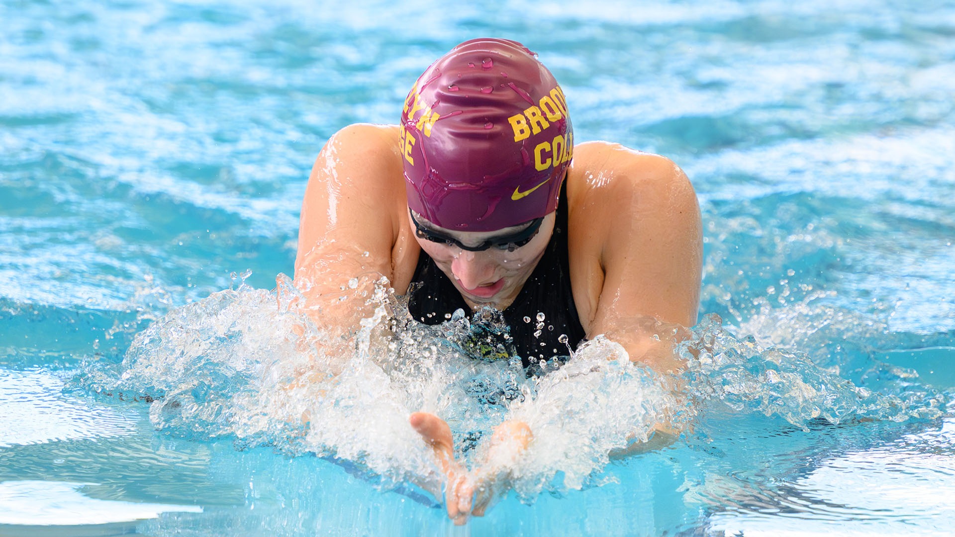 toni breaststroke for metros