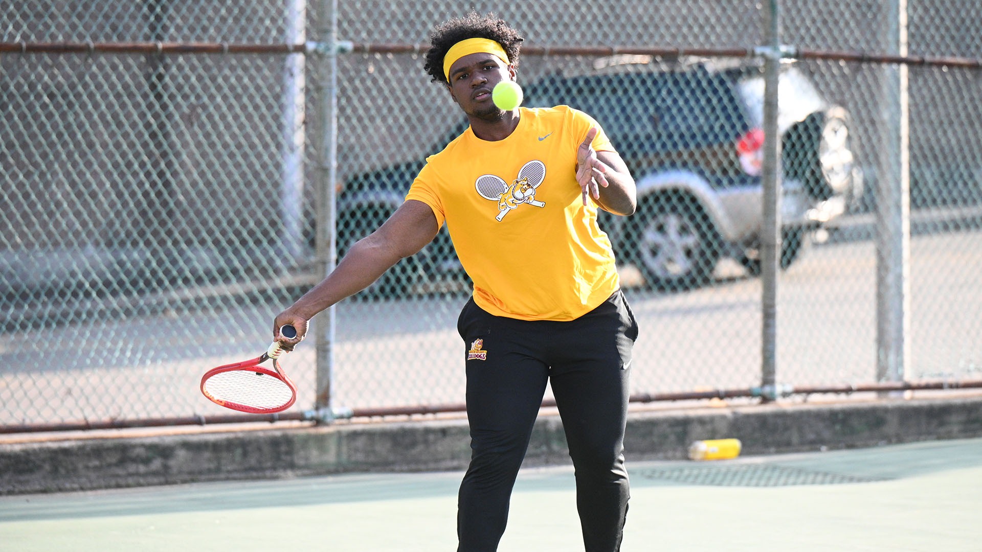 dylan close forehand 