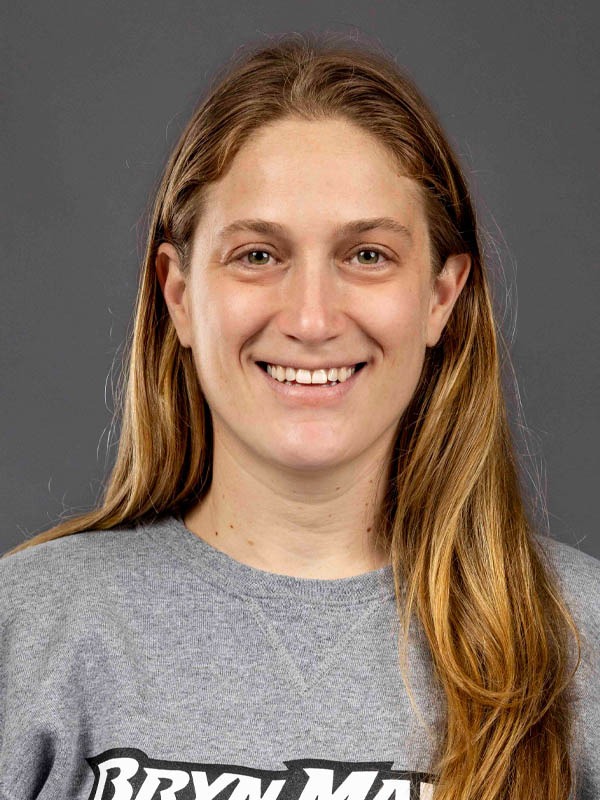 Amanda Berg headshot taken Feb 2024