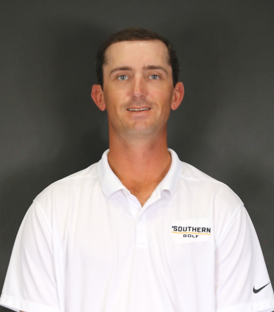 Dustin Hodge Headshot
