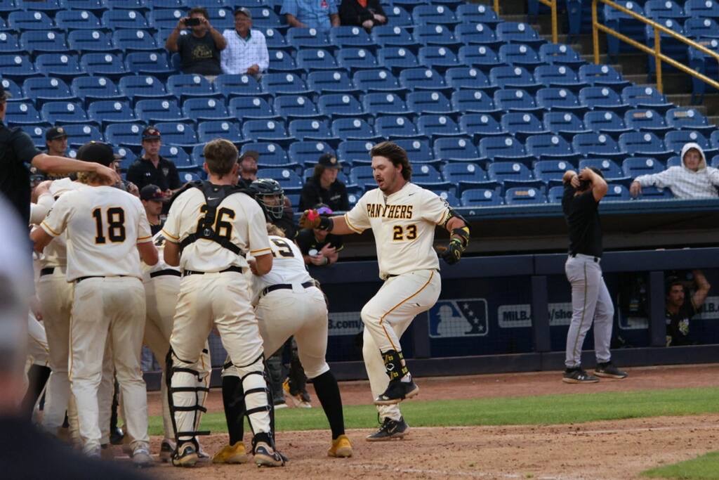 Jackson Webster Walk-off
