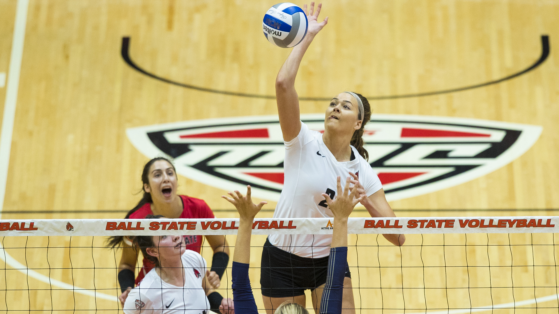 Meg Starling Women's Volleyball Ball State University Athletics