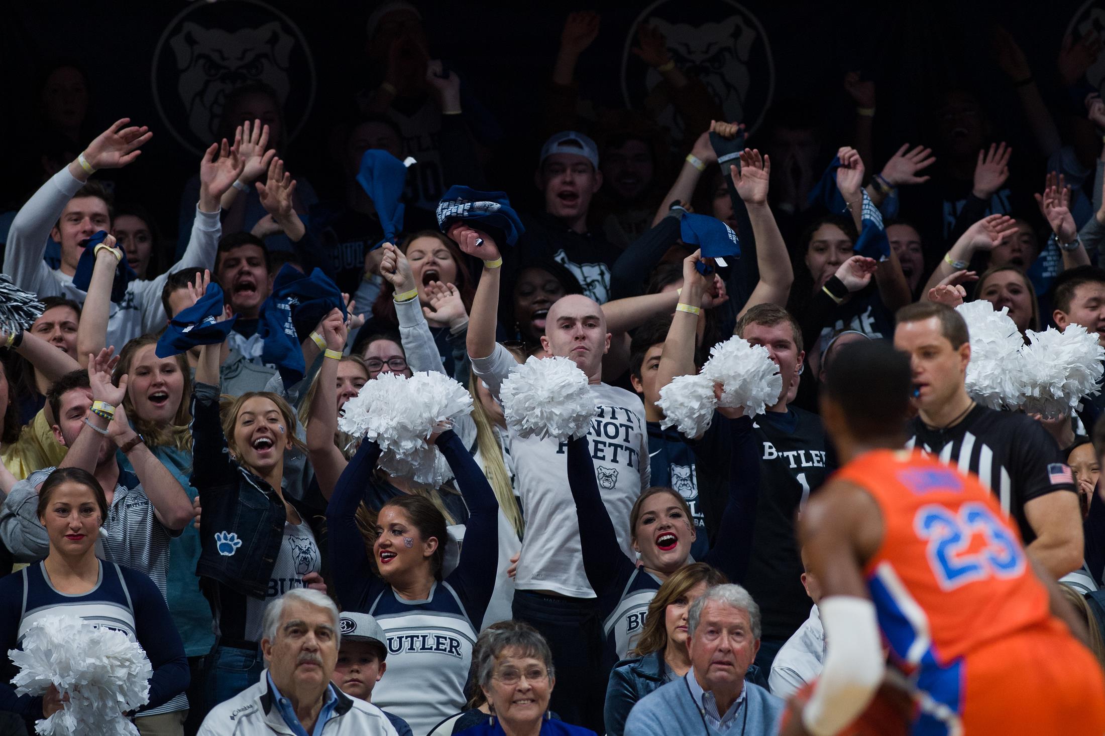INDIANAPOLIS, IN - DECEMBER 07: during the men's college basketball game between the Florida Gators and Butler Bulldogs on December 7, 2019, at Hinkle Fieldhouse in Indianapolis, IN. (Photo by Zach Bolinger/Icon Sportswire)