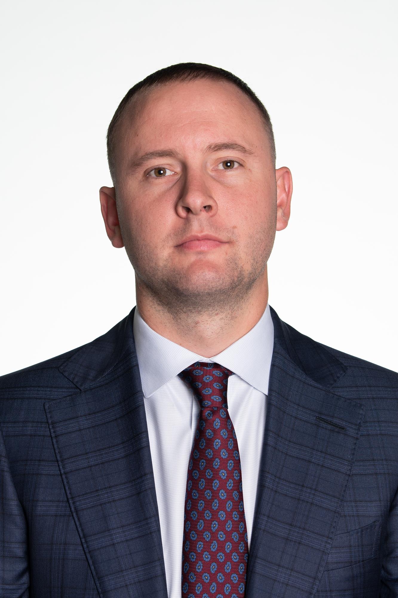 Emerson Kampen - 2021-22 Headshot