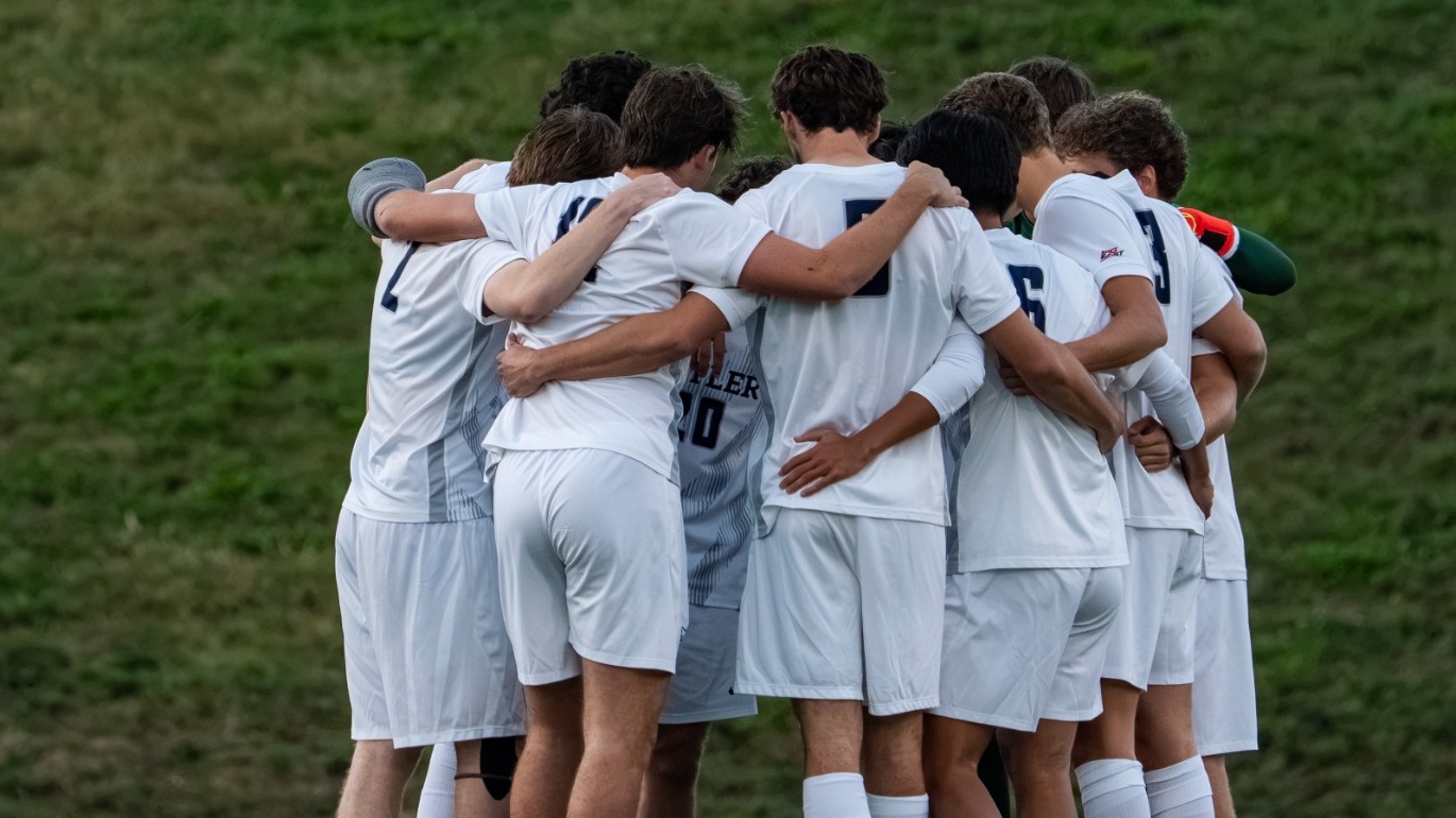 2026 MSOC vs Seton Hall huddle