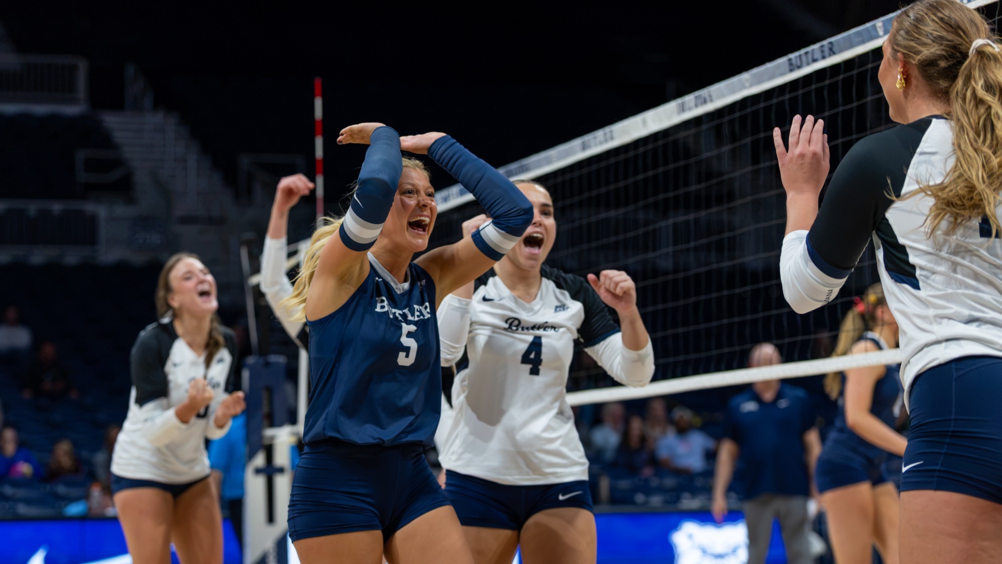 Butler Defeats Villanova in Three Sets in BIG EAST Opener 