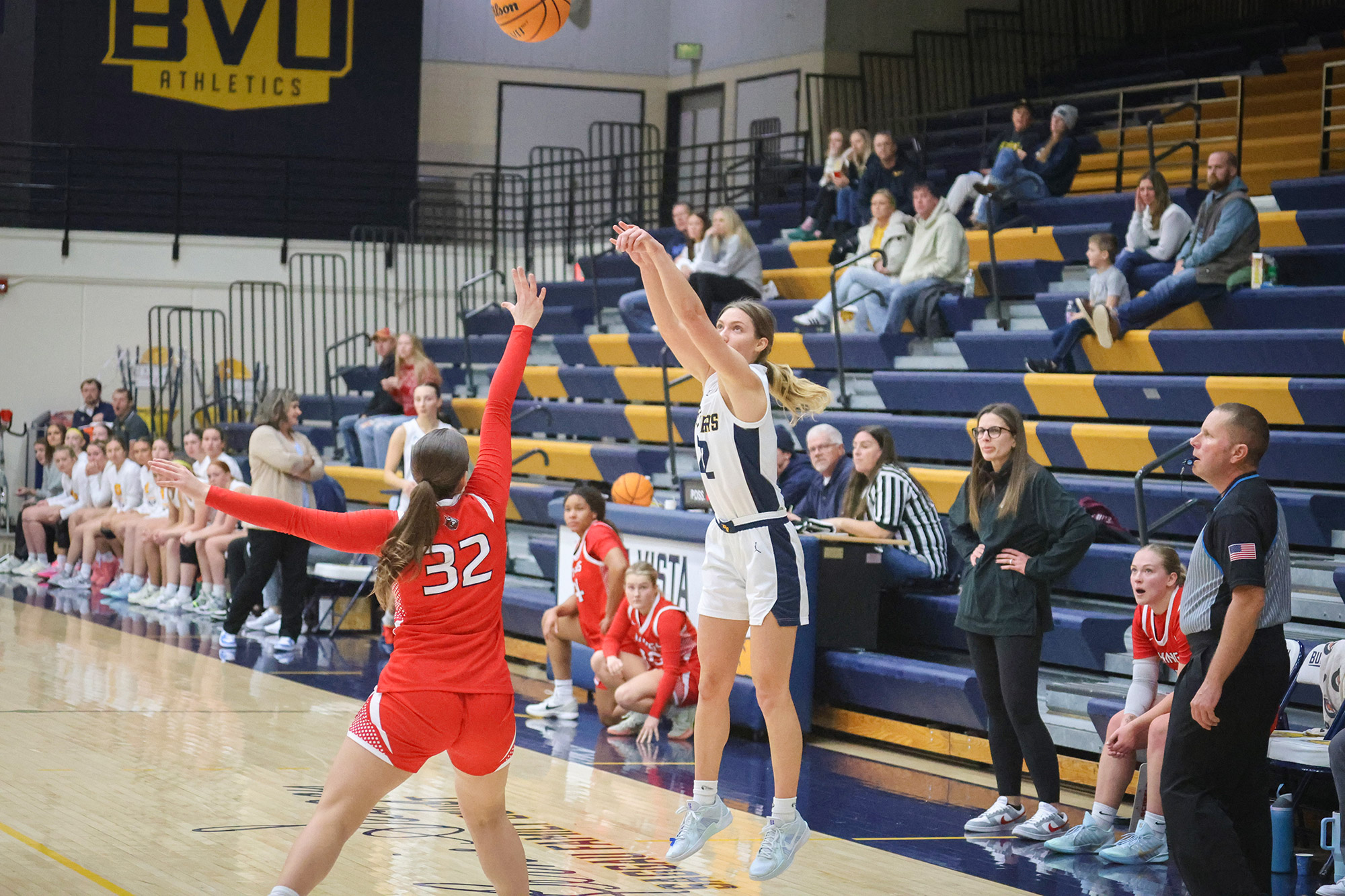 Bradi Krager, BVU women's basketball vs. Bethany Lutheran