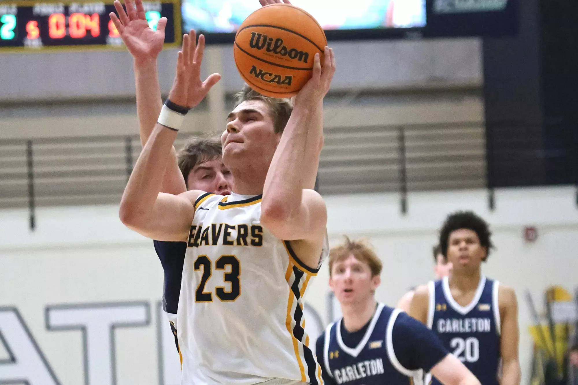 Kyle Sternberg, BVU men's basketball vs. Carleton
