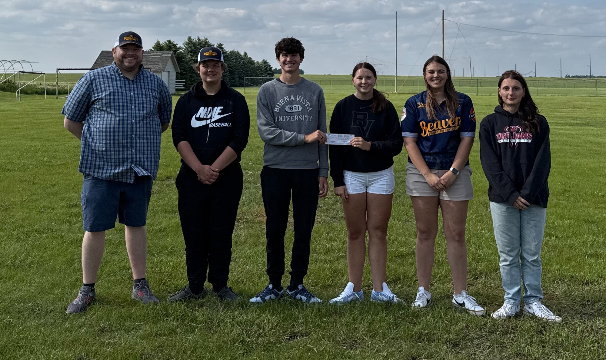 BVU Archery Recieves Grant 2005