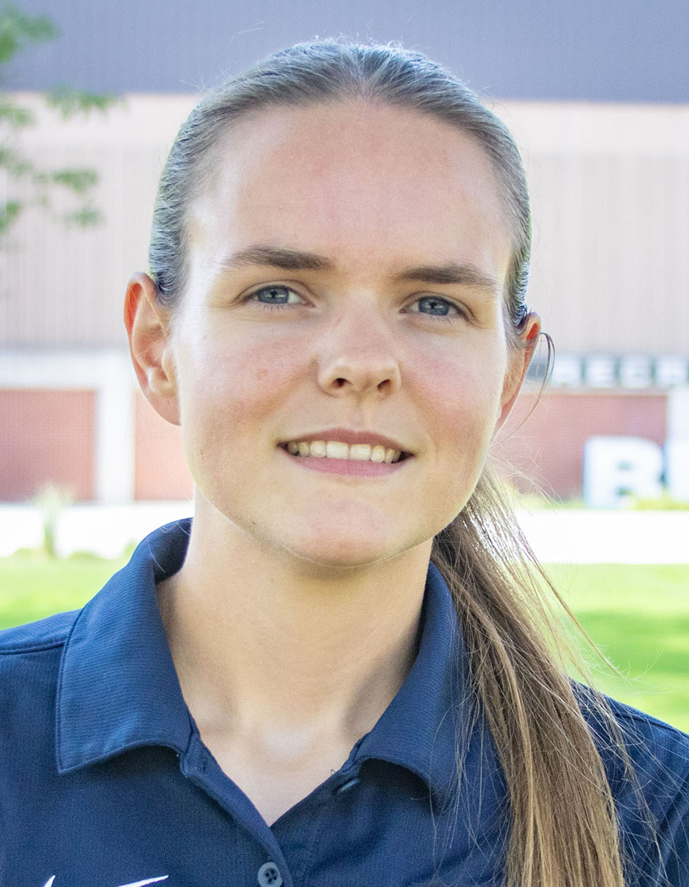 Coach Emily Hoesing