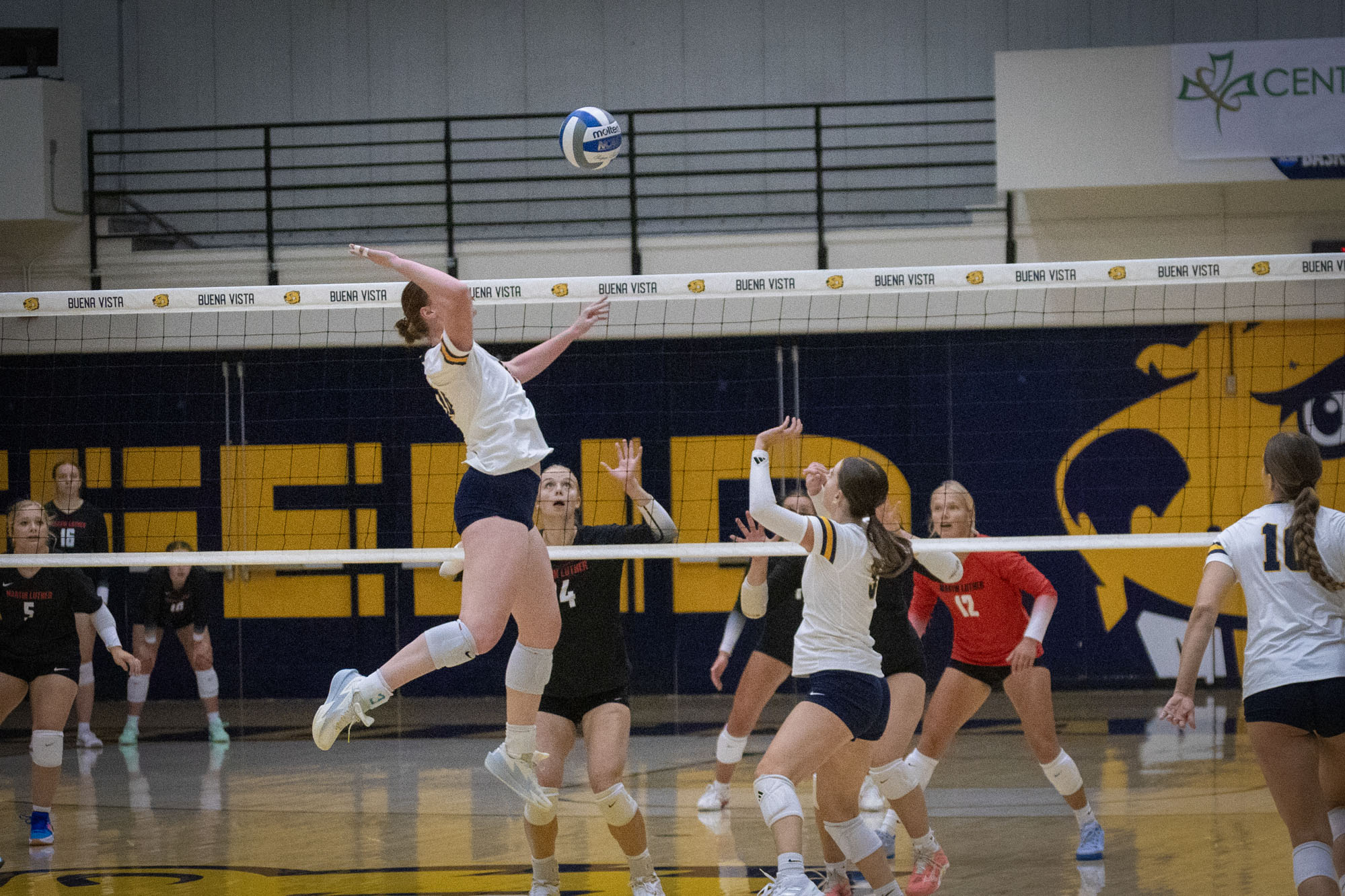 Sydney Meints, BVU volleyball vs. Martin Luther