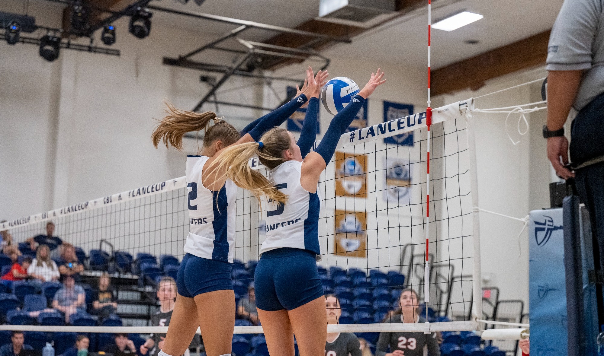 Laura Walewska Women's Volleyball CBU Athletics