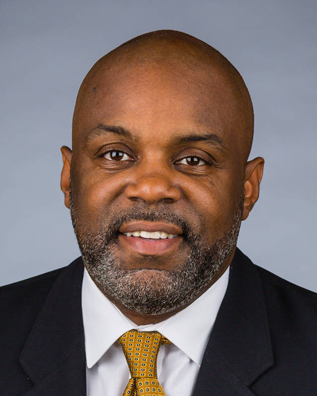 1516MBB---Webster-Tracy-head-shot-1.jpg