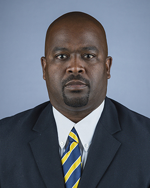 2016 Greg Burns Coat And Tie Head Shot