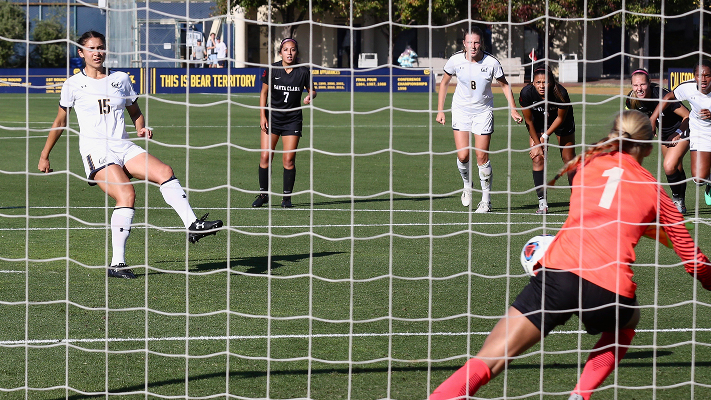 Miranda Nild scores a PK in the NCAA first round.