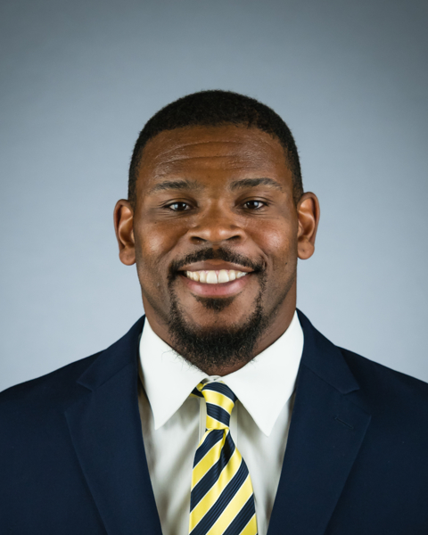 2017 Desmond Bishop Head Shot