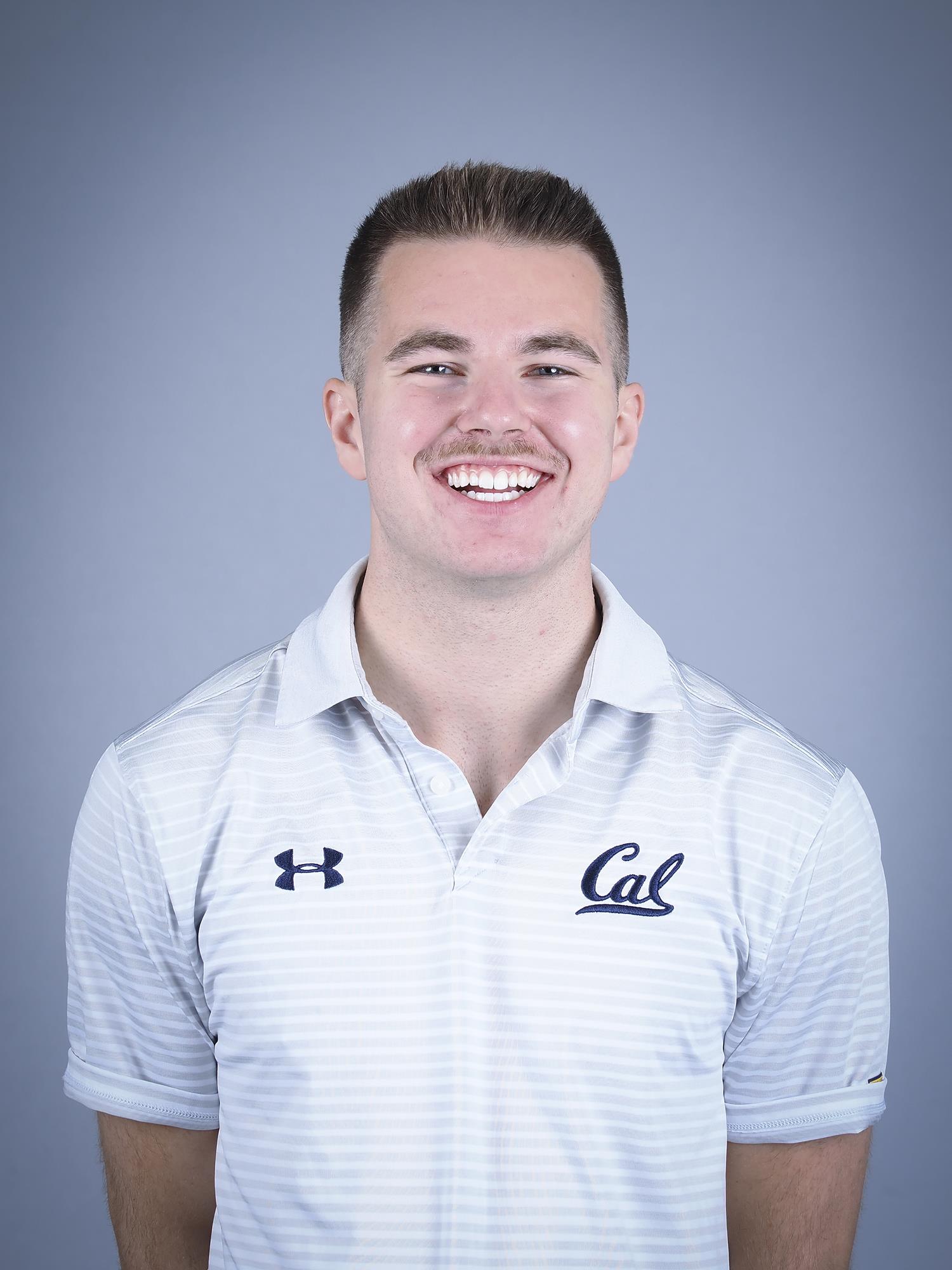 Andrew Fischer headshot