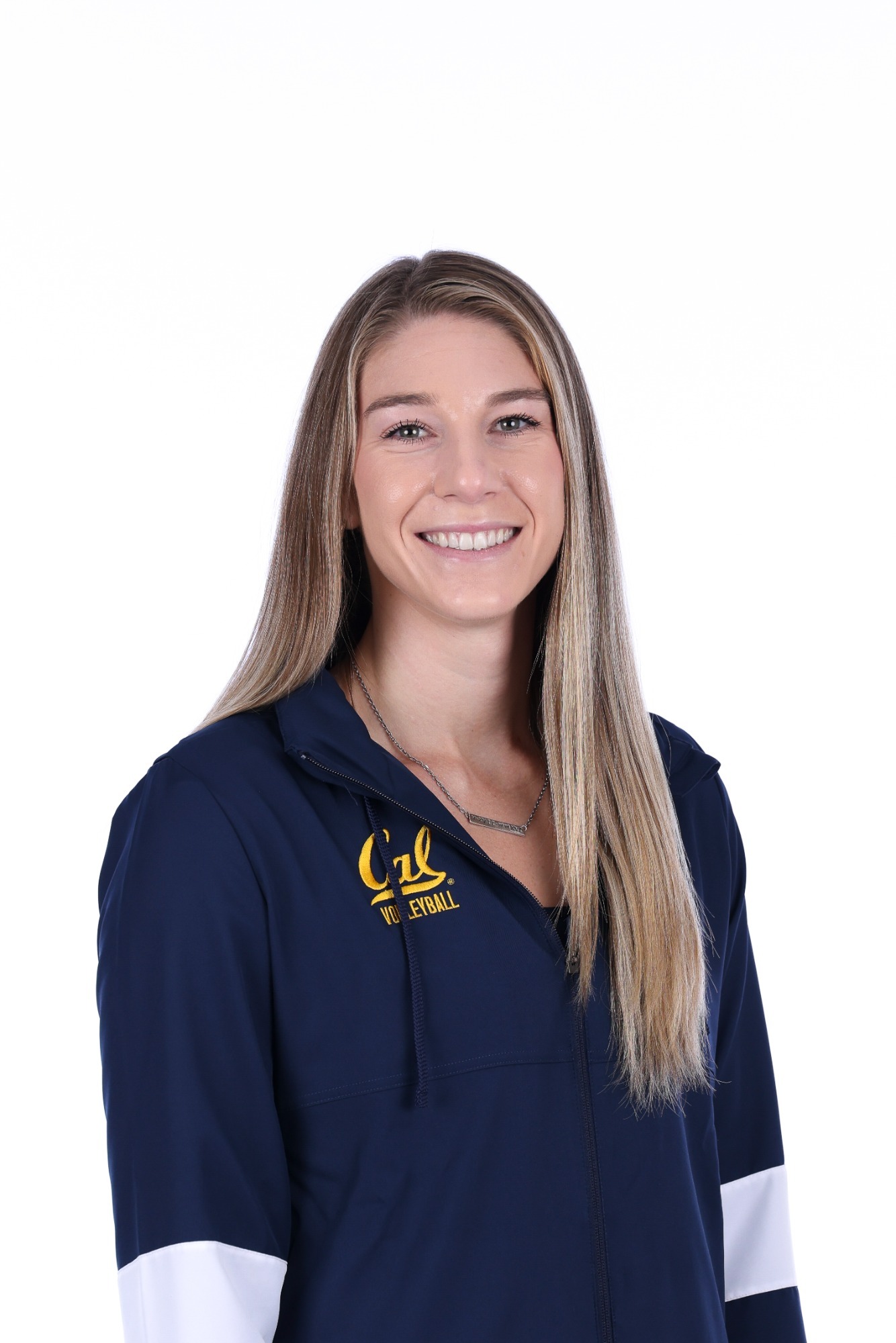 Savannah Rennie headshot