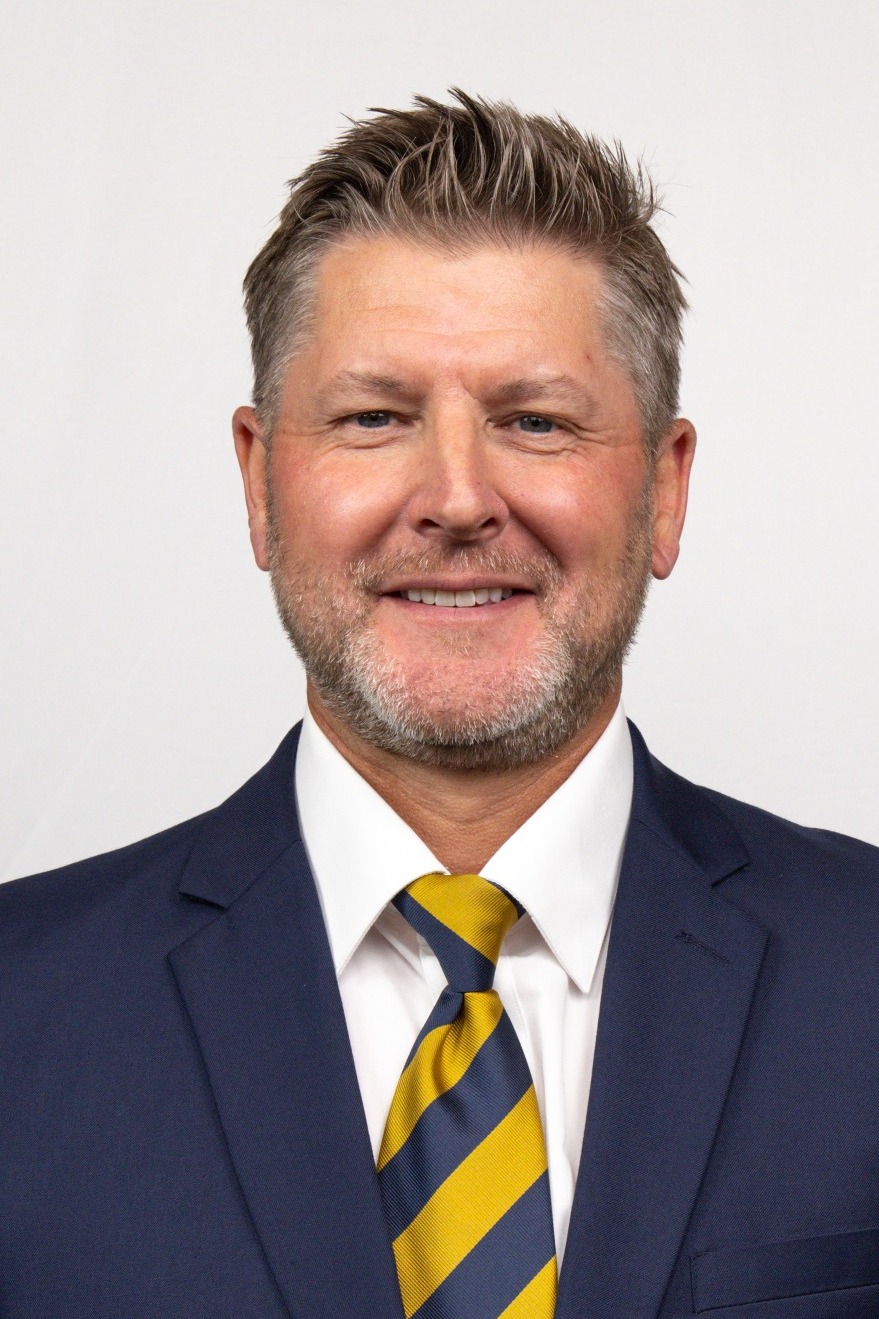 2023 Cal Football Head Shot Ryan Longwell