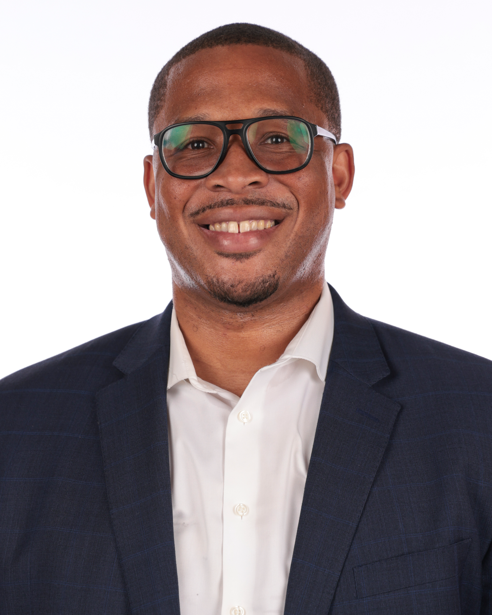 Travon Bryant headshot