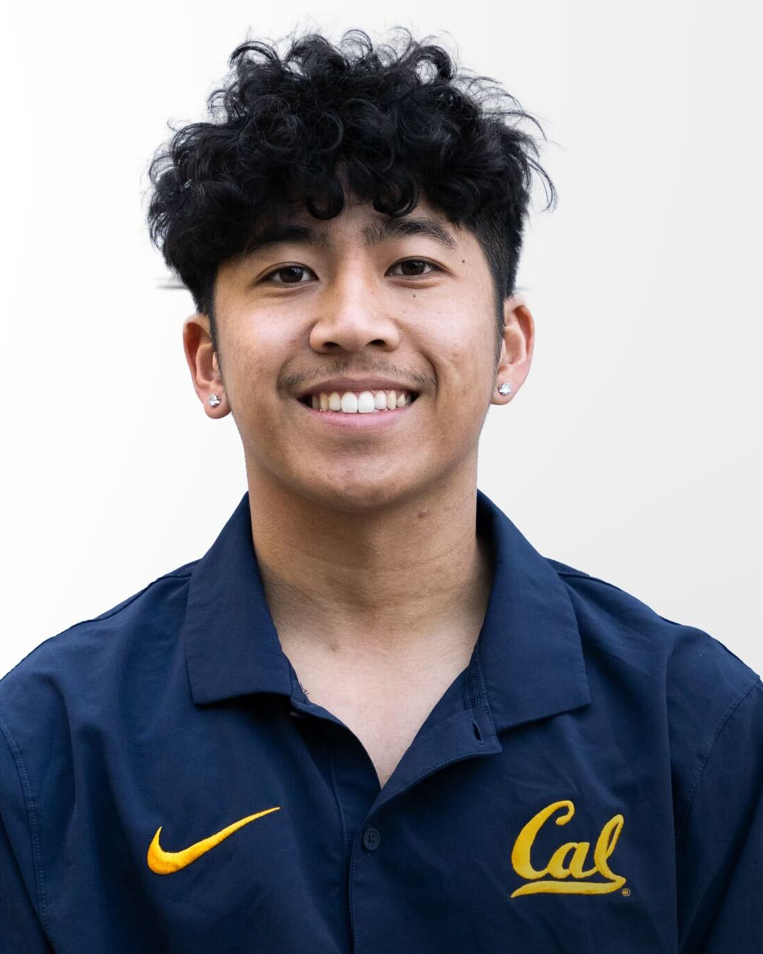 Kyle Abilar headshot