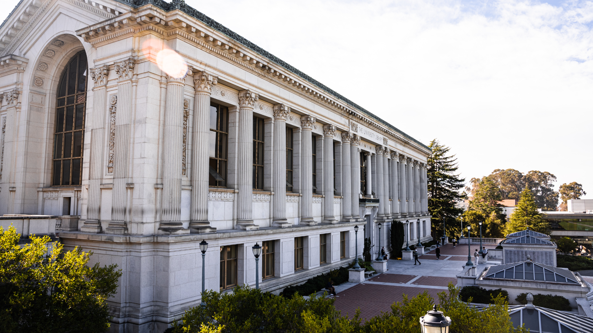 Campus Photo - Library