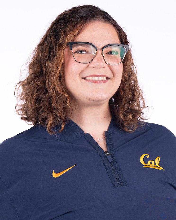 Liz Mannering 25 headshot