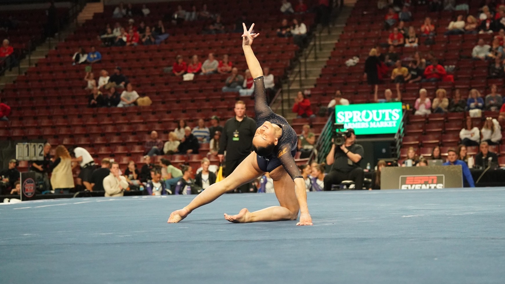Tonya Paulsson at Sprouts Farmers Market Collegiate Quad (1.10.2026)