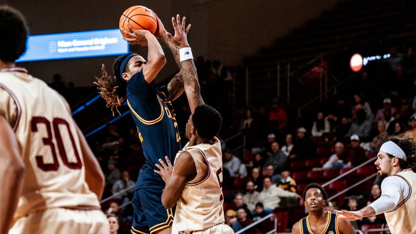 Chris Bell rises up for a score at Boston College