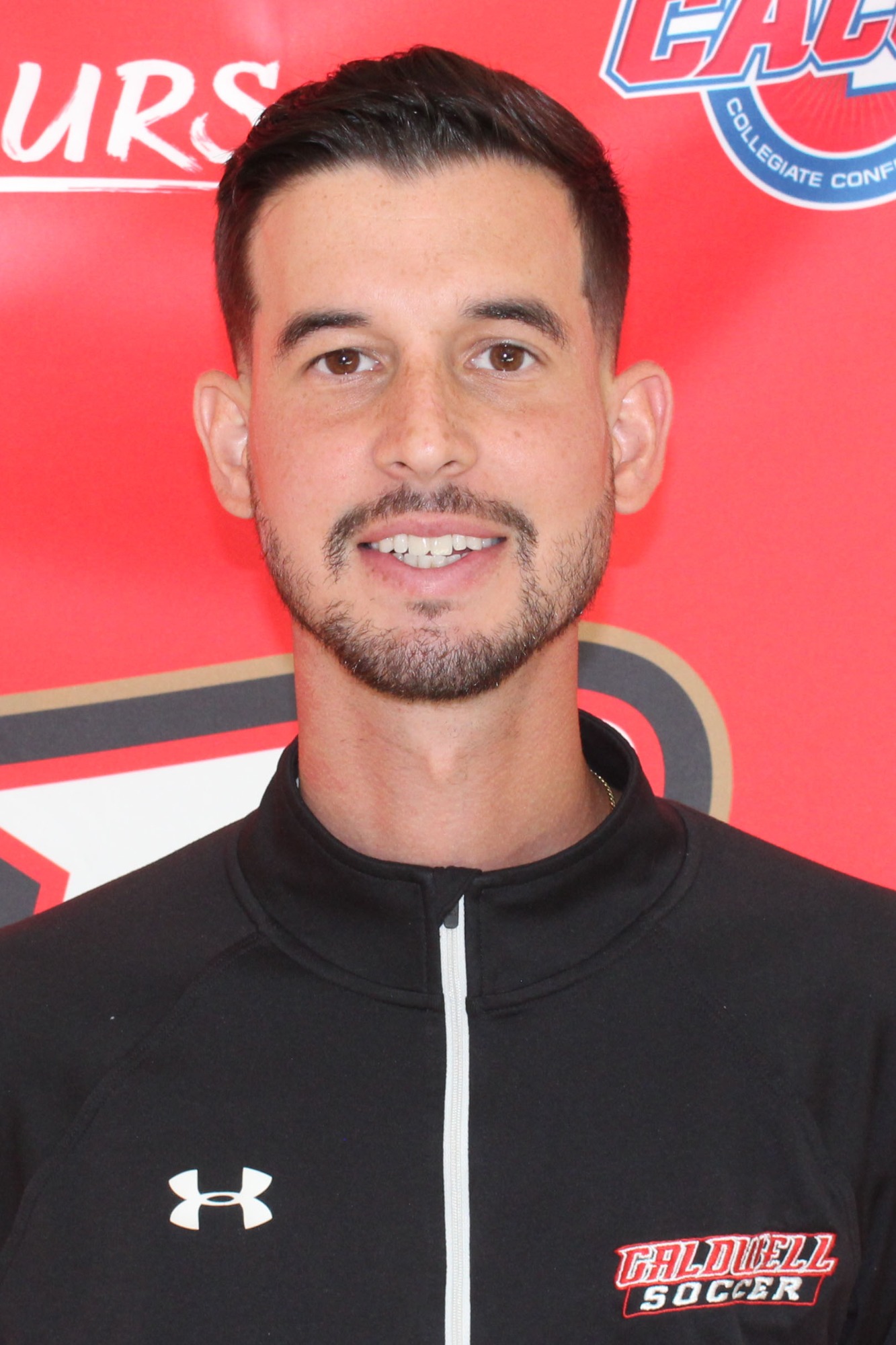 evan marques headshot 2022