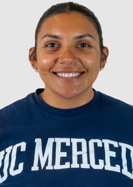 Meztzli Enriquez Assistant Coach Headshot