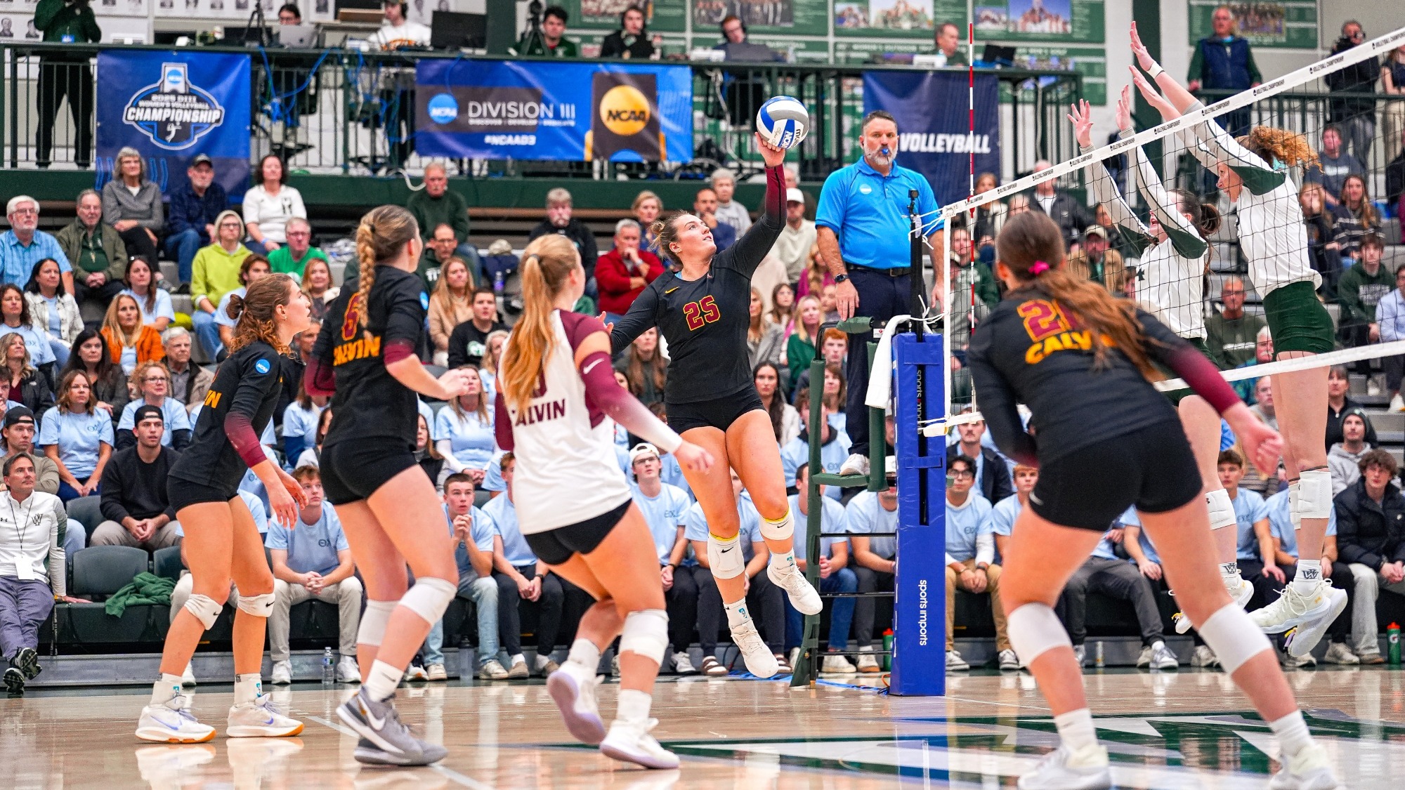 Madison Wiersema in action vs Illinois Wesleyan in 2025 NCAA III Tournament - 11-22-25