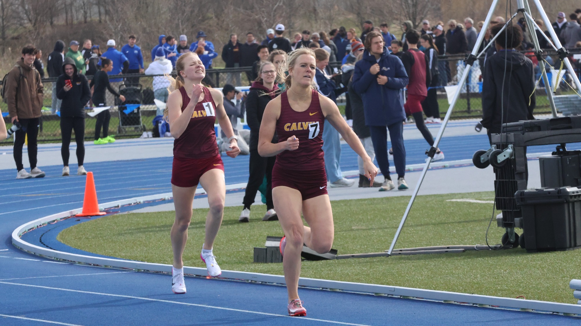 Peyton Ludwig and Emma Wierenga in 800 meters at GVSU Early Meet - 4-3-26
