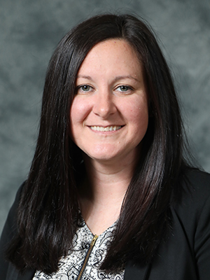katie tetzlaw 19-20 headshot