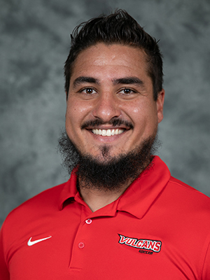 2022 eleazar luciano headshot