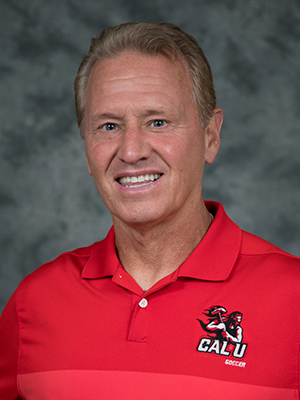 2022 pete curtis headshot