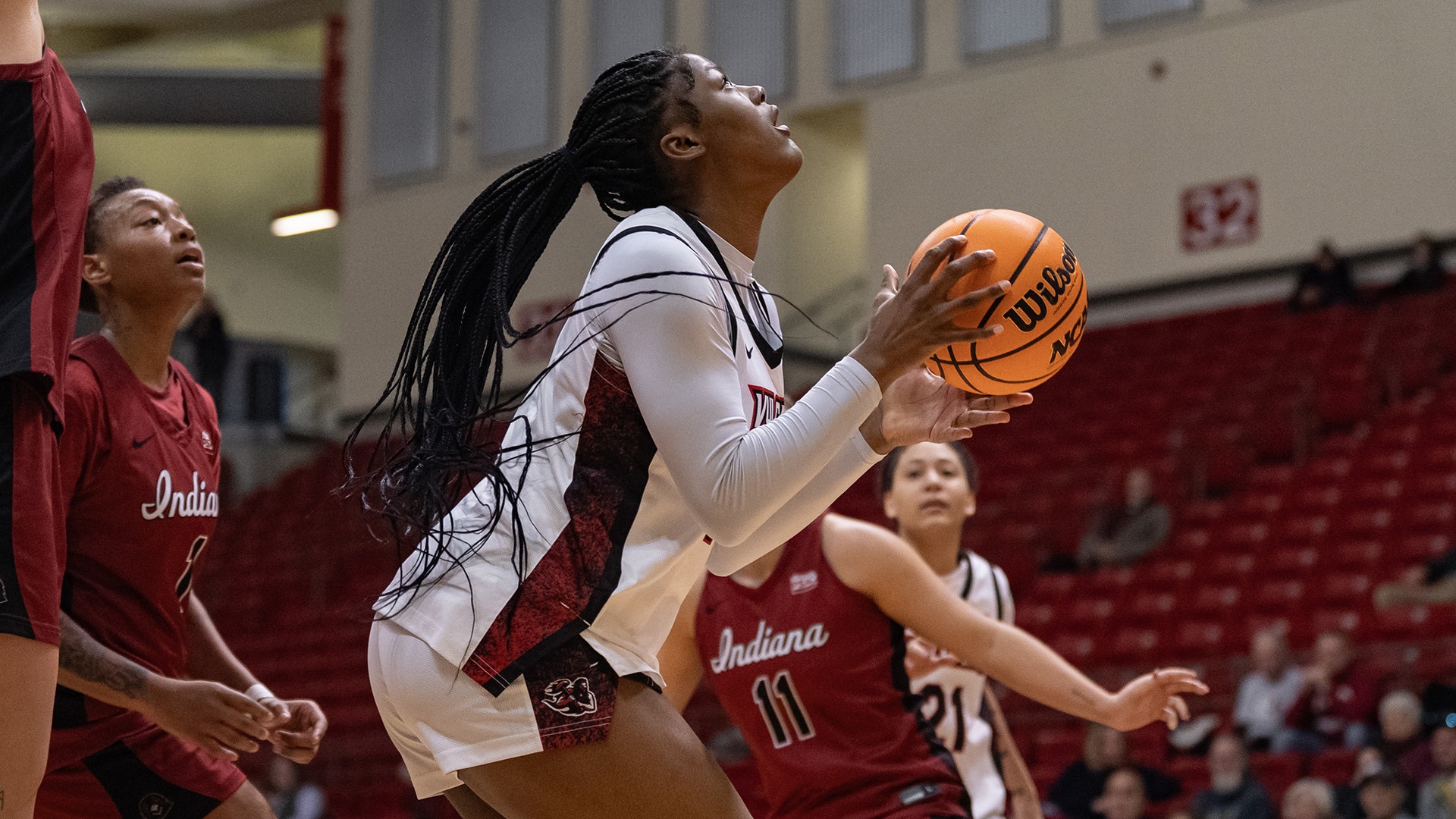 hawkins under hoop vs iup 2026