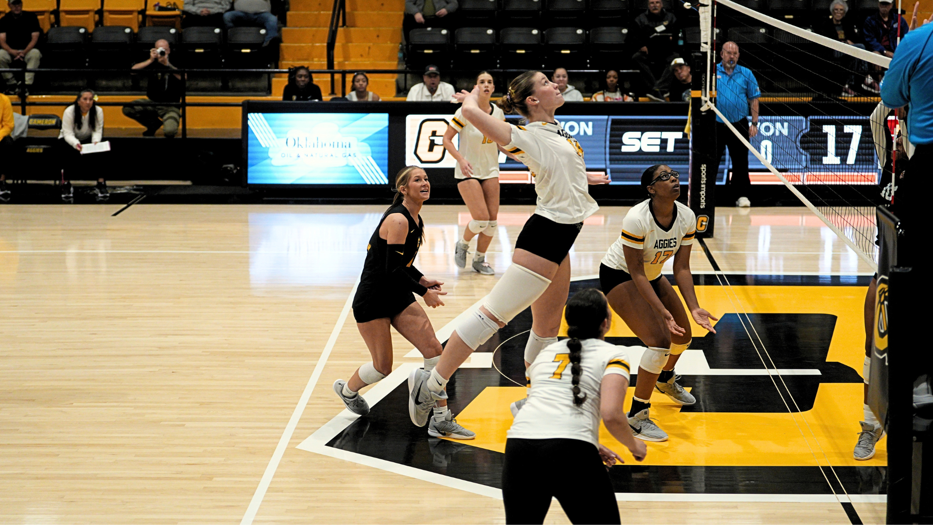 Cameron Volleyball player preapres for the attack shot on home court. 