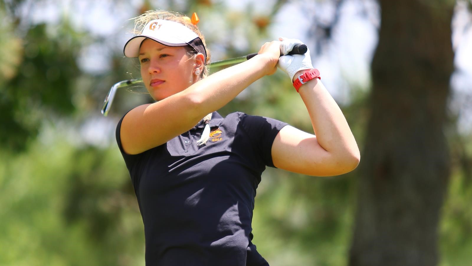 Anna Svanka Women's Golf Campbell University