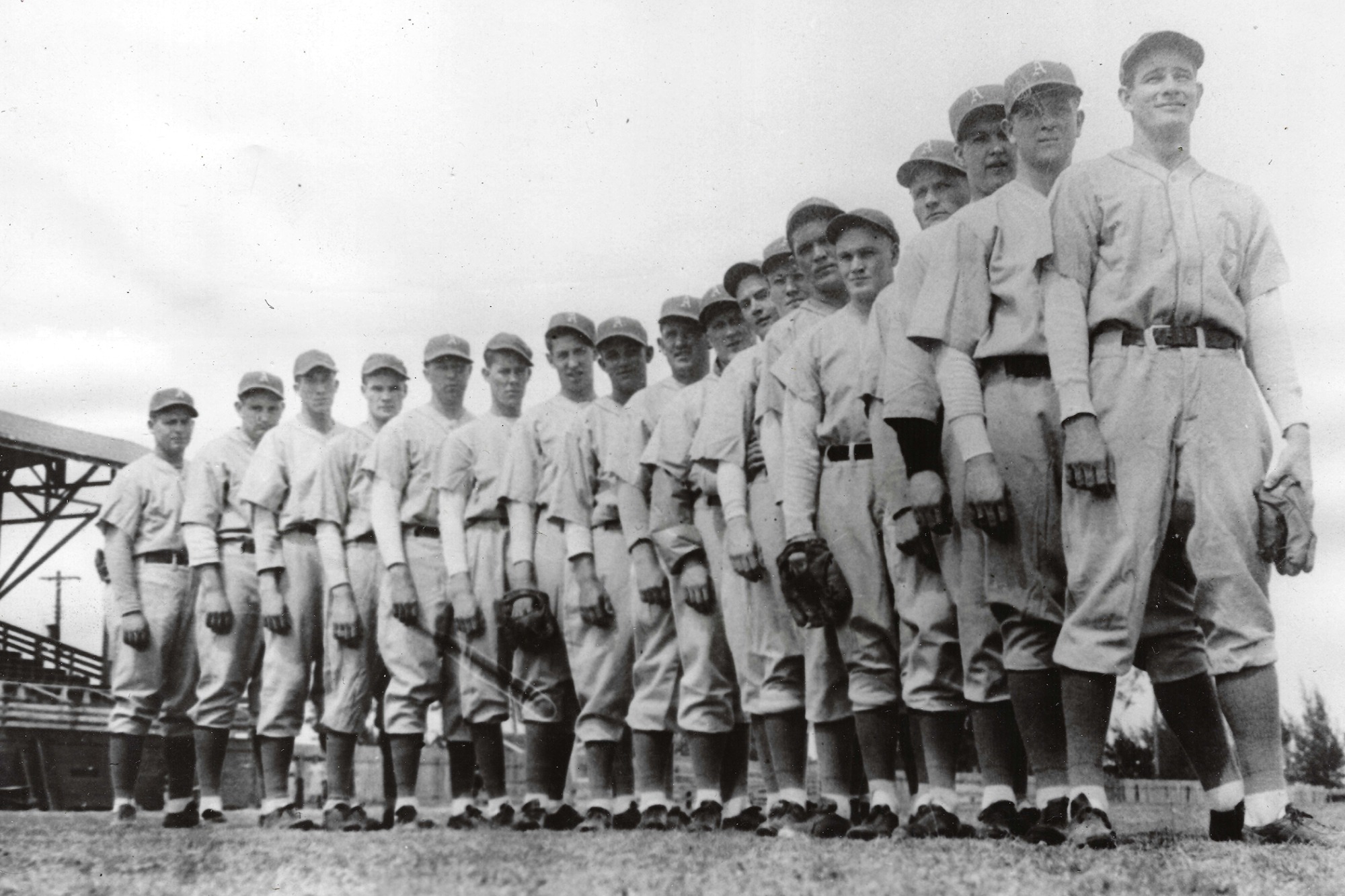 1936 Philadelphia Athletics (Woodrow Upchurch far left)