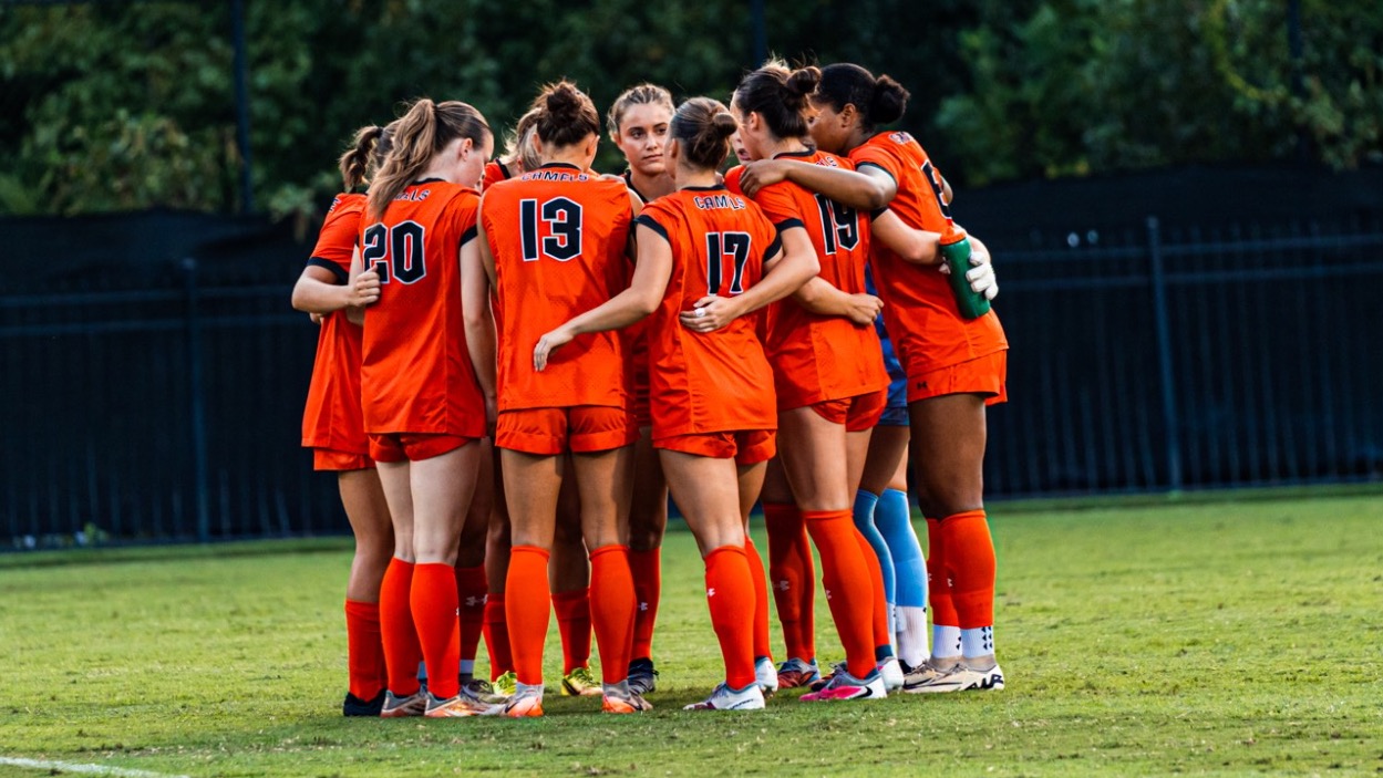 WSOC Team Huddle