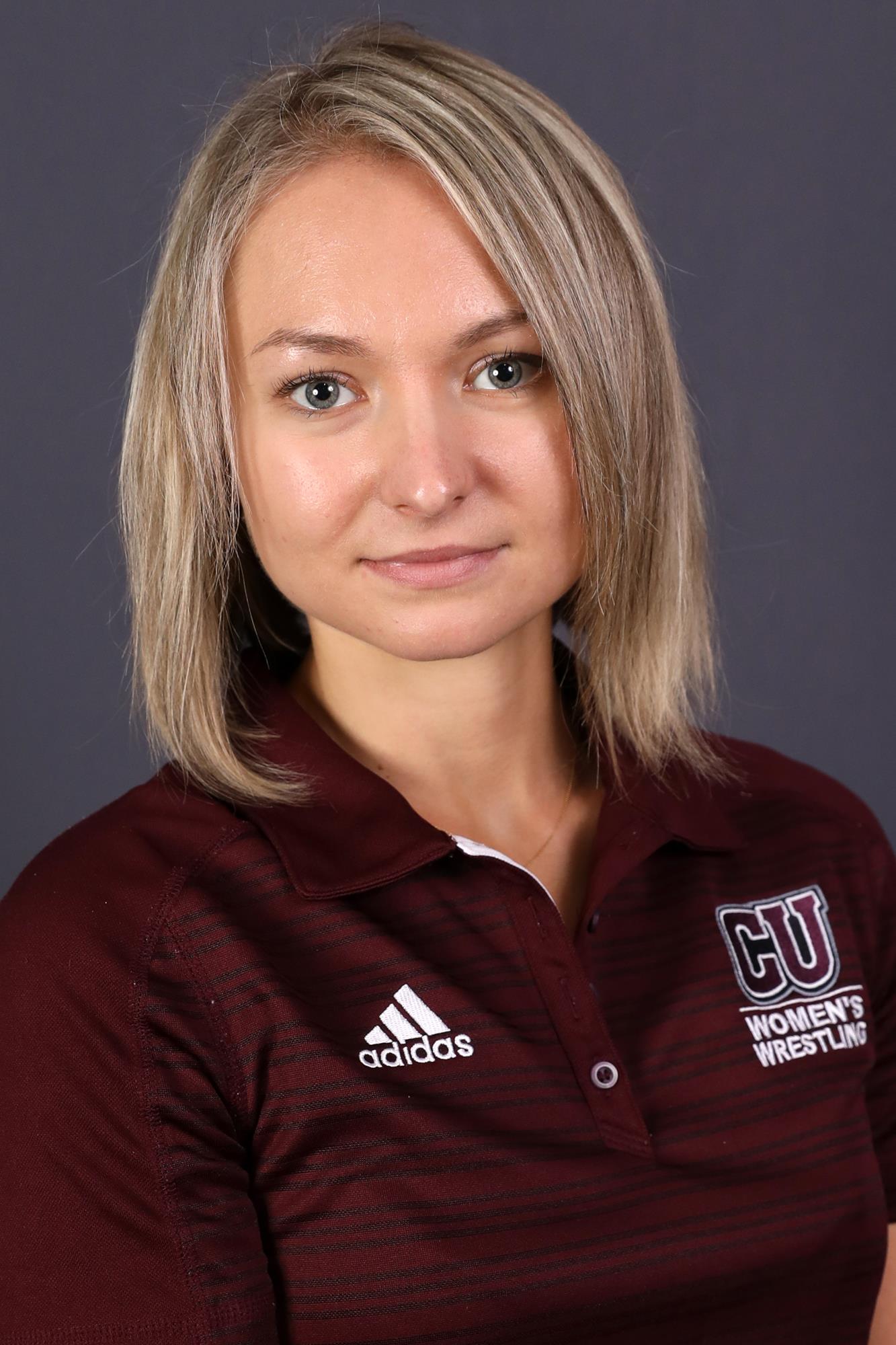 Paula Biega Headshot 8-16-19