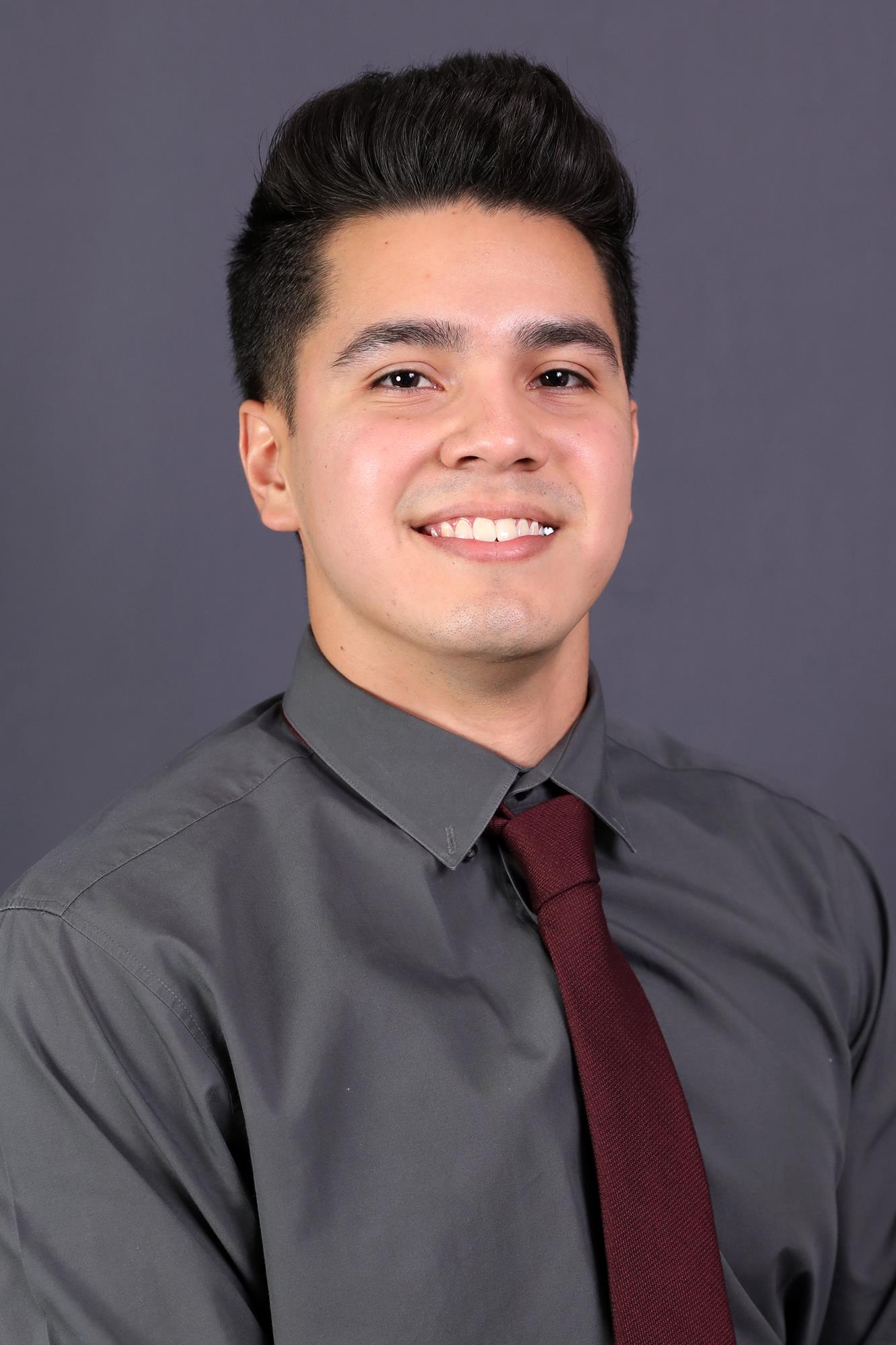 Alejandro Rosner Headshot 8-7-19