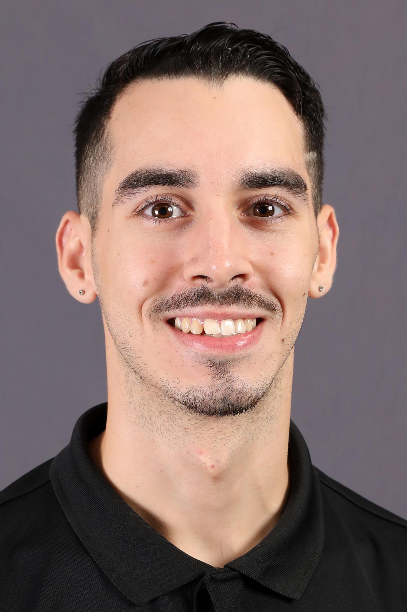 Jose Viera-Crame Headshot 7-26-21