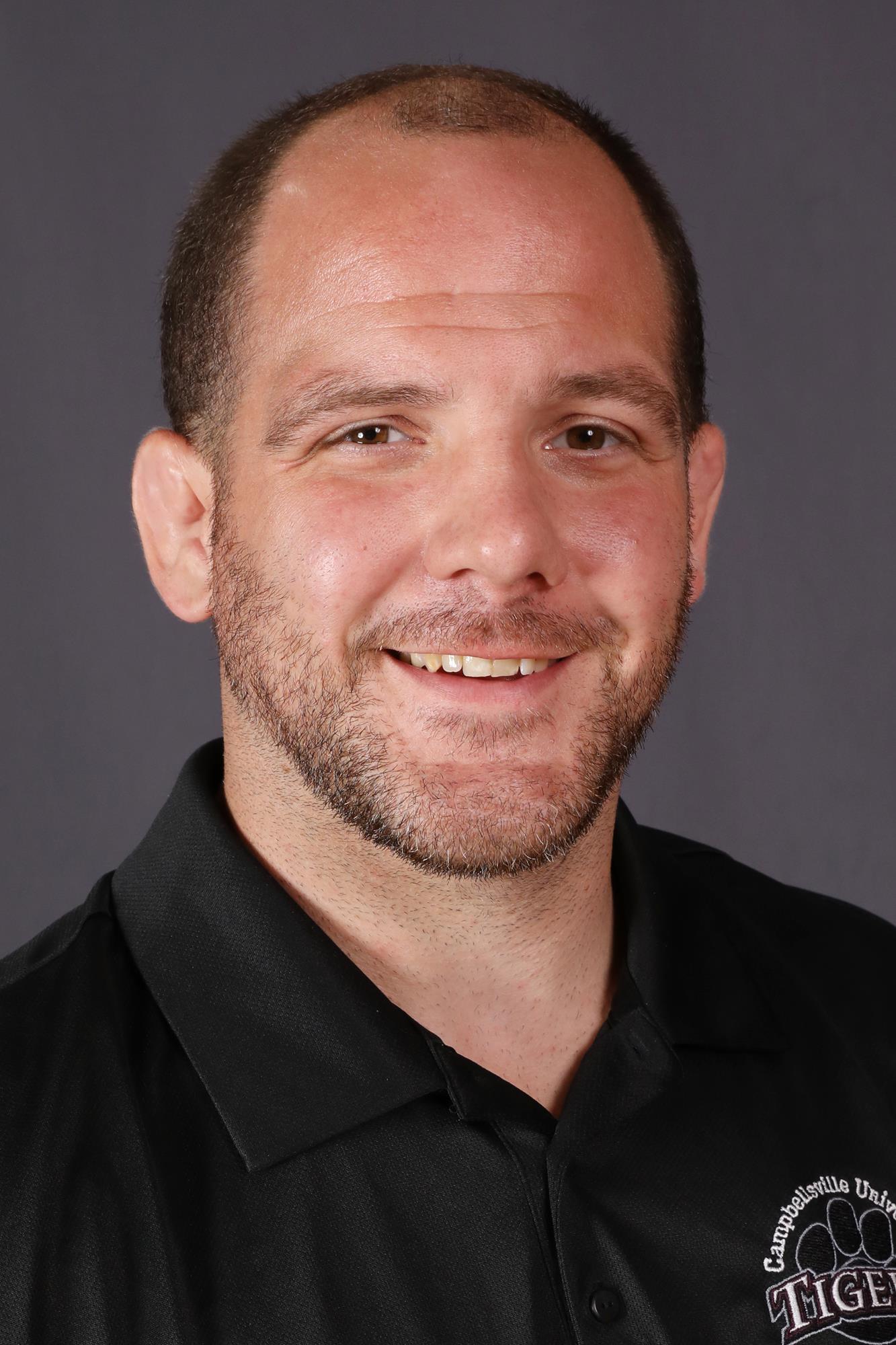 Travis McIntosh Headshot 8-23-21