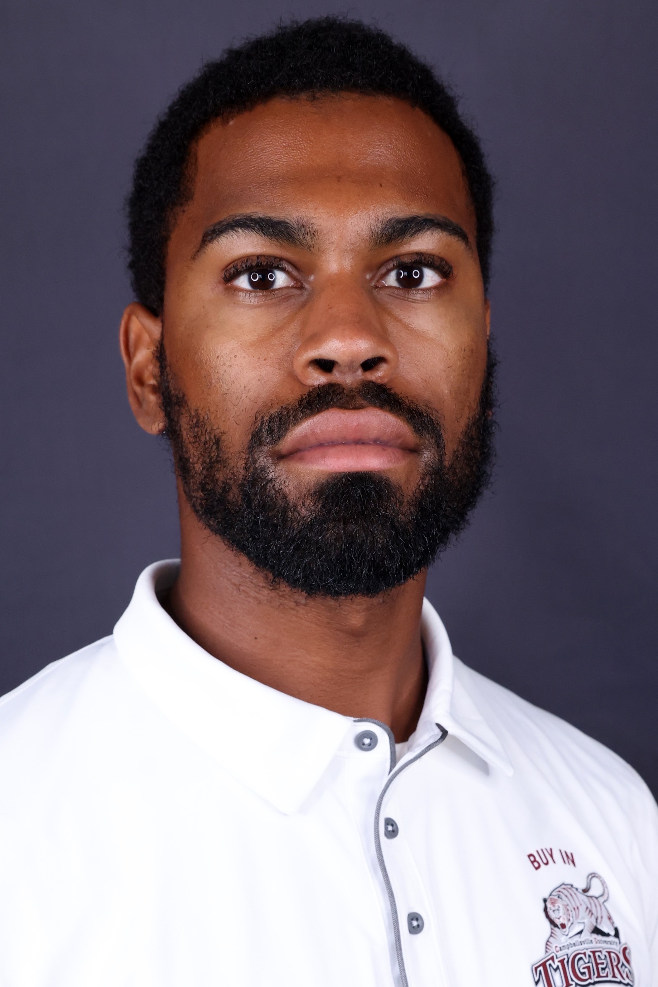 Devin Vann Headshot updated 10-4-24