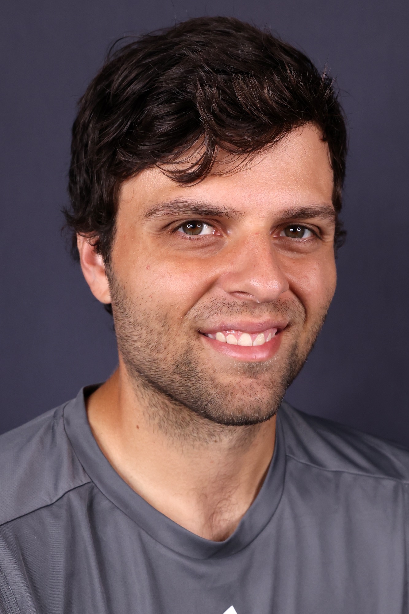 Alex Mailes Headshot 7-22-24 