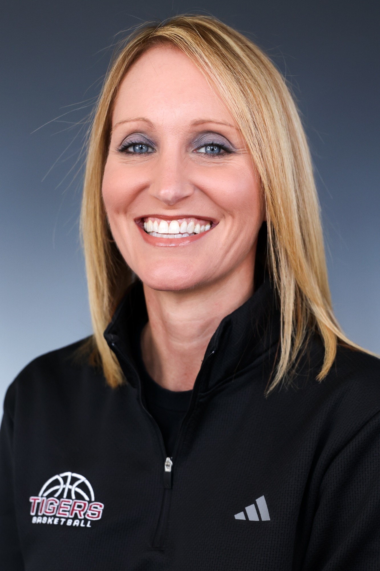 Miranda Denney 2025 Headshot 7-23-25